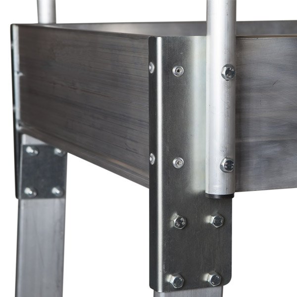Escalera de almacén de aluminio