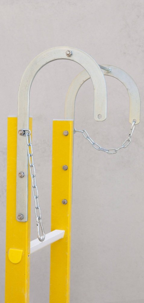 Ganchos, cadenas y cáncamos
