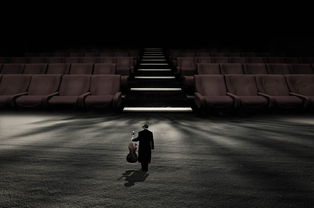 Importancia de las escaleras en la industria cinematográfica y teatral