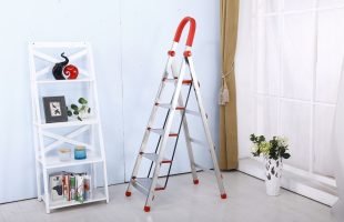 Mejores prácticas para usar las escaleras en espacios pequeños