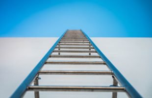 Escaleras de trabajo personalizadas