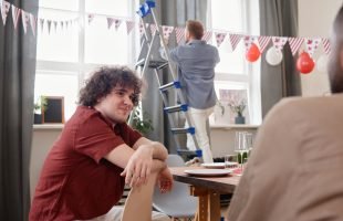 Checklist de seguridad antes de usar una escalera: Una guía rápida para inspeccionar y garantizar la seguridad antes del uso